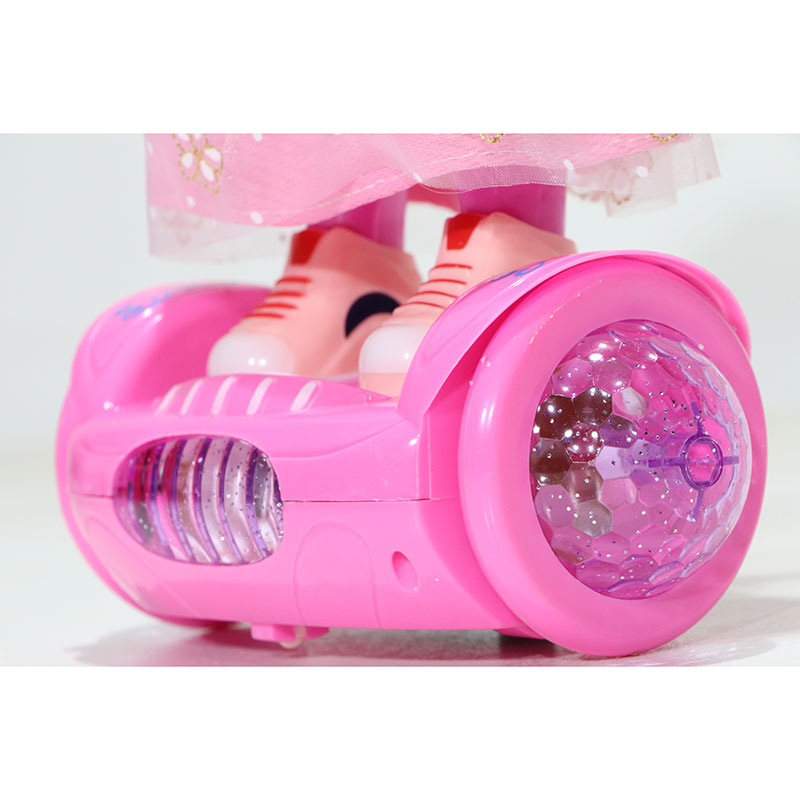 عروسک اسکوتر سوار  عروسک اسکوتر سوار