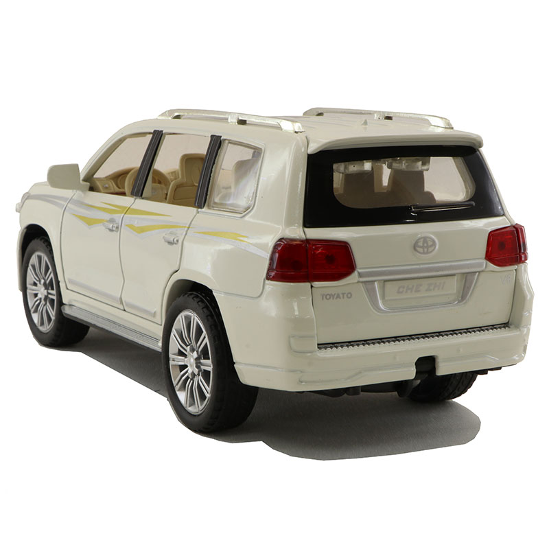 ماشین فلزی لندکروز بزرگ سایز 1:24 ماشین فلزی لندکروز بزرگ سایز 1:24