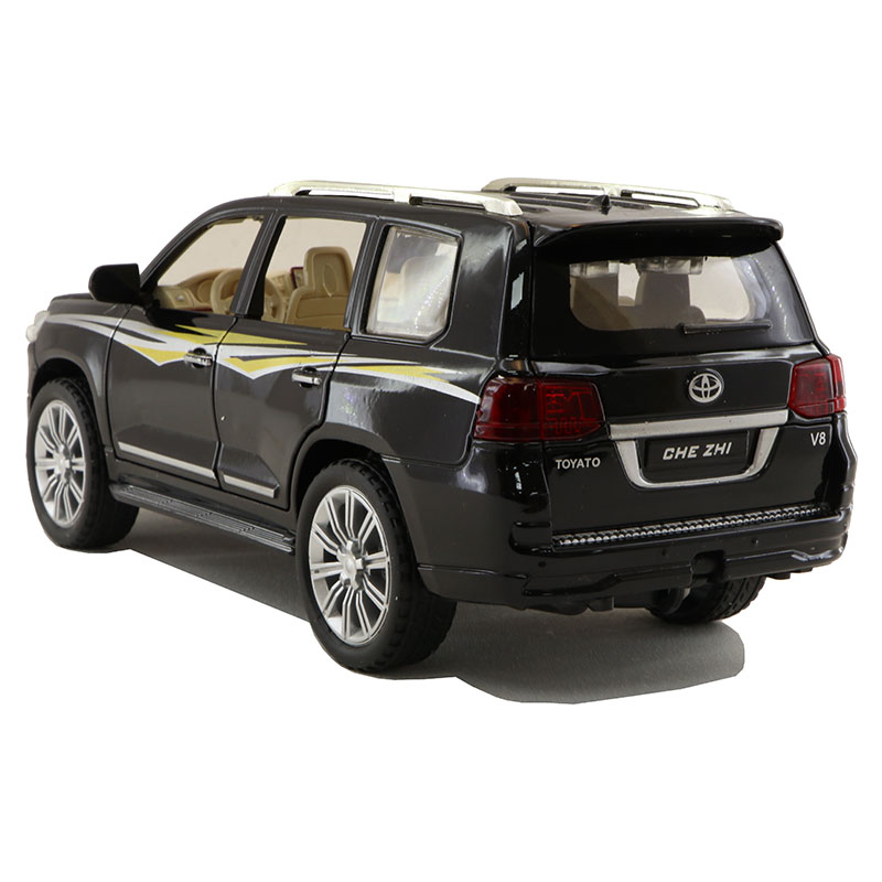 ماشین فلزی لندکروز بزرگ سایز 1:24 ماشین فلزی لندکروز بزرگ سایز 1:24